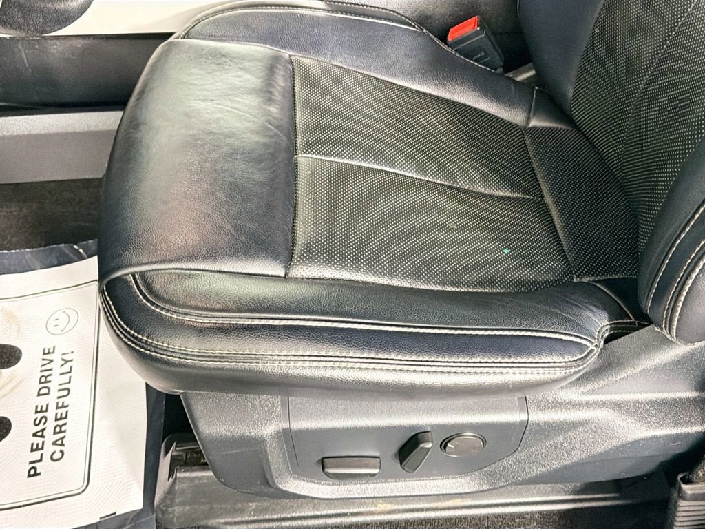 Used 2019 Ford F150 Lariat w/ Equipment Group 502A Luxury image 19
