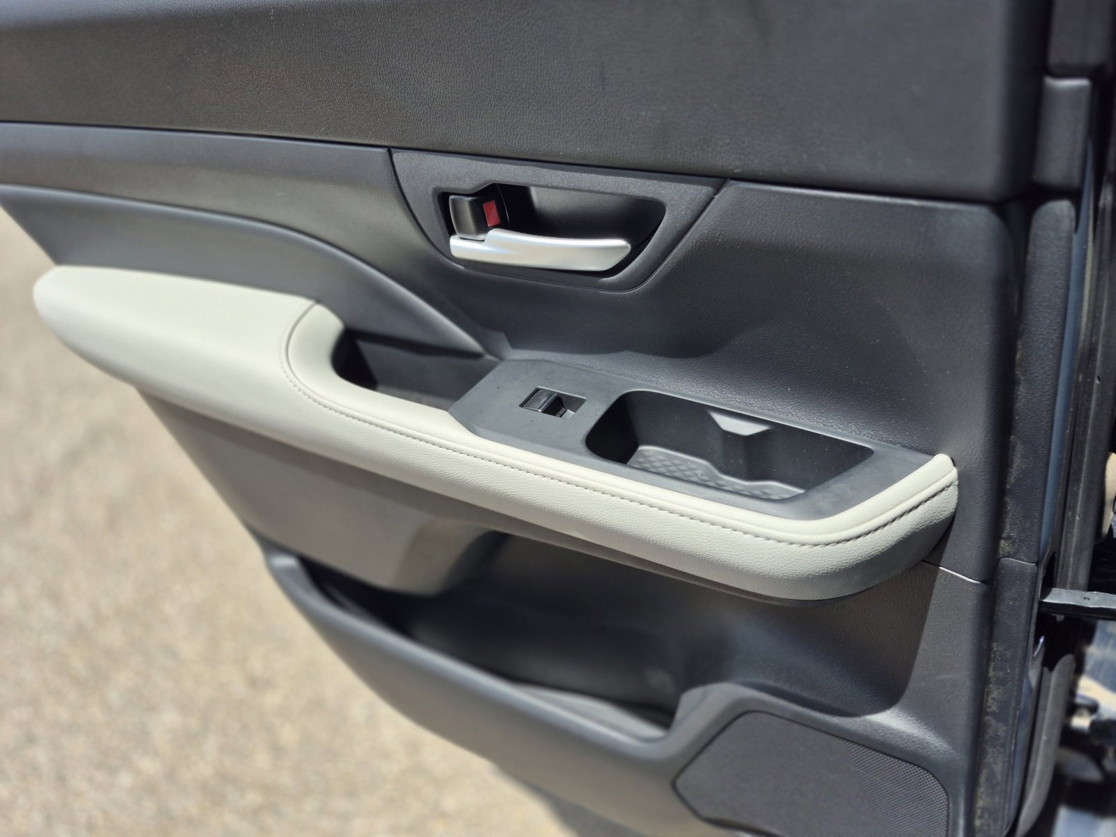 Used 2025 Toyota Grand Highlander AWD Hybrid image 20