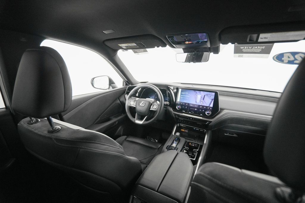 Certified 2024 Lexus TX 550h AWD Plug-In Hybrid w/ Technology Package image 17