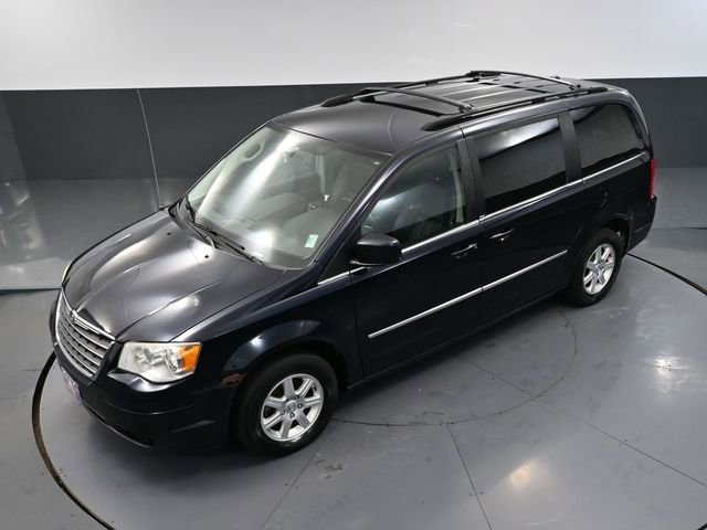 Used 2010 Chrysler Town & Country Touring Plus image 50
