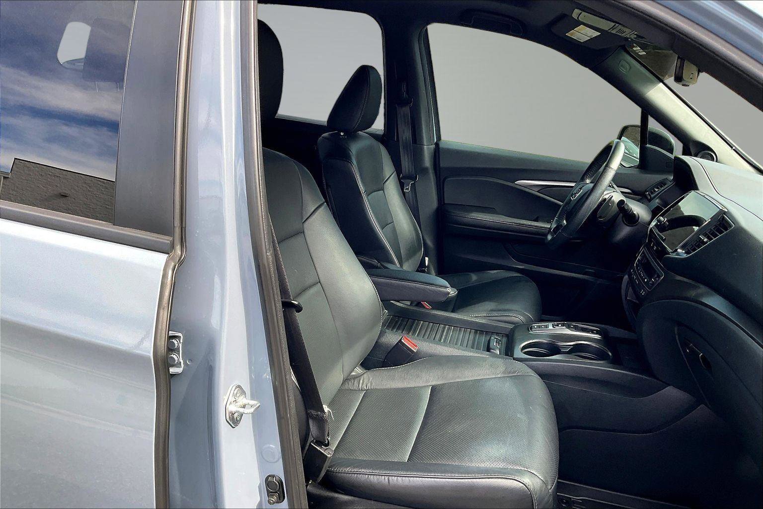 Used 2022 Honda Passport EX-L image 8