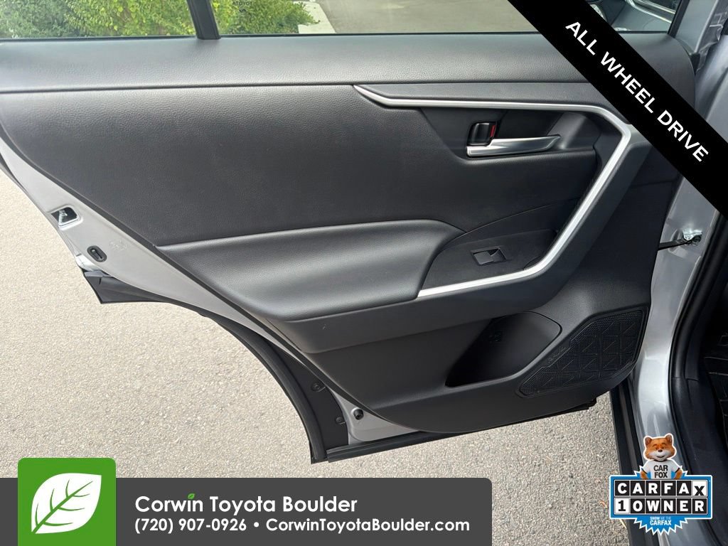 Used 2021 Toyota RAV4 XLE Premium AWD/4WD image 19