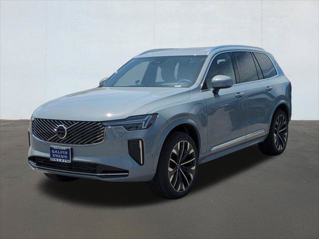 New 2026 Volvo XC90 T8 Ultra w/ Protection Package AWD/4WD image 1