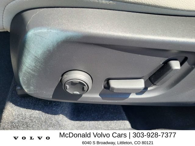 New 2026 Volvo XC40 B5 Plus w/ Protection Package Premier AWD/4WD image 12