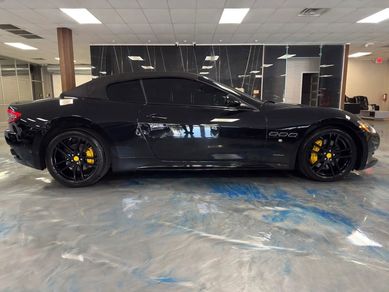 Used 2015 Maserati GranTurismo Sport RWD image 8
