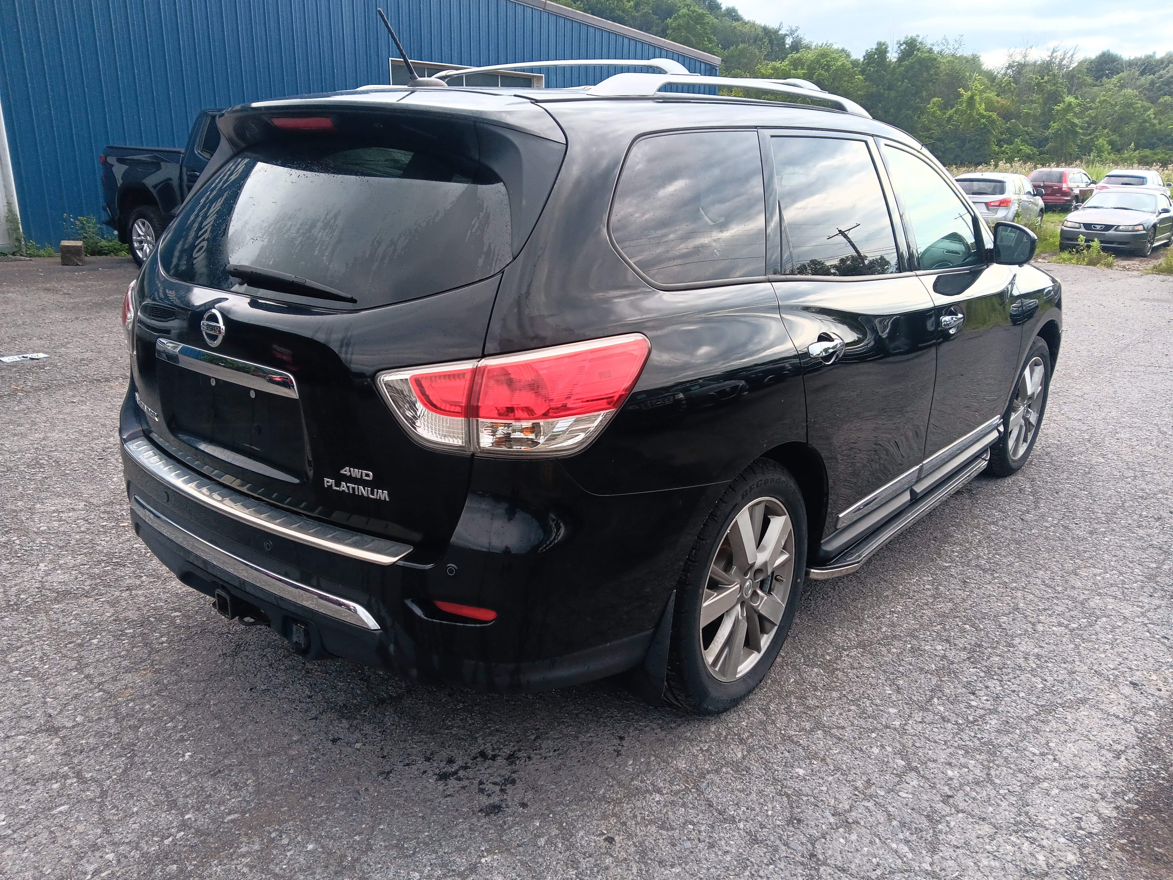 Used 2014 Nissan Pathfinder Platinum w/ Platinum Premium Package AWD/4WD image 5