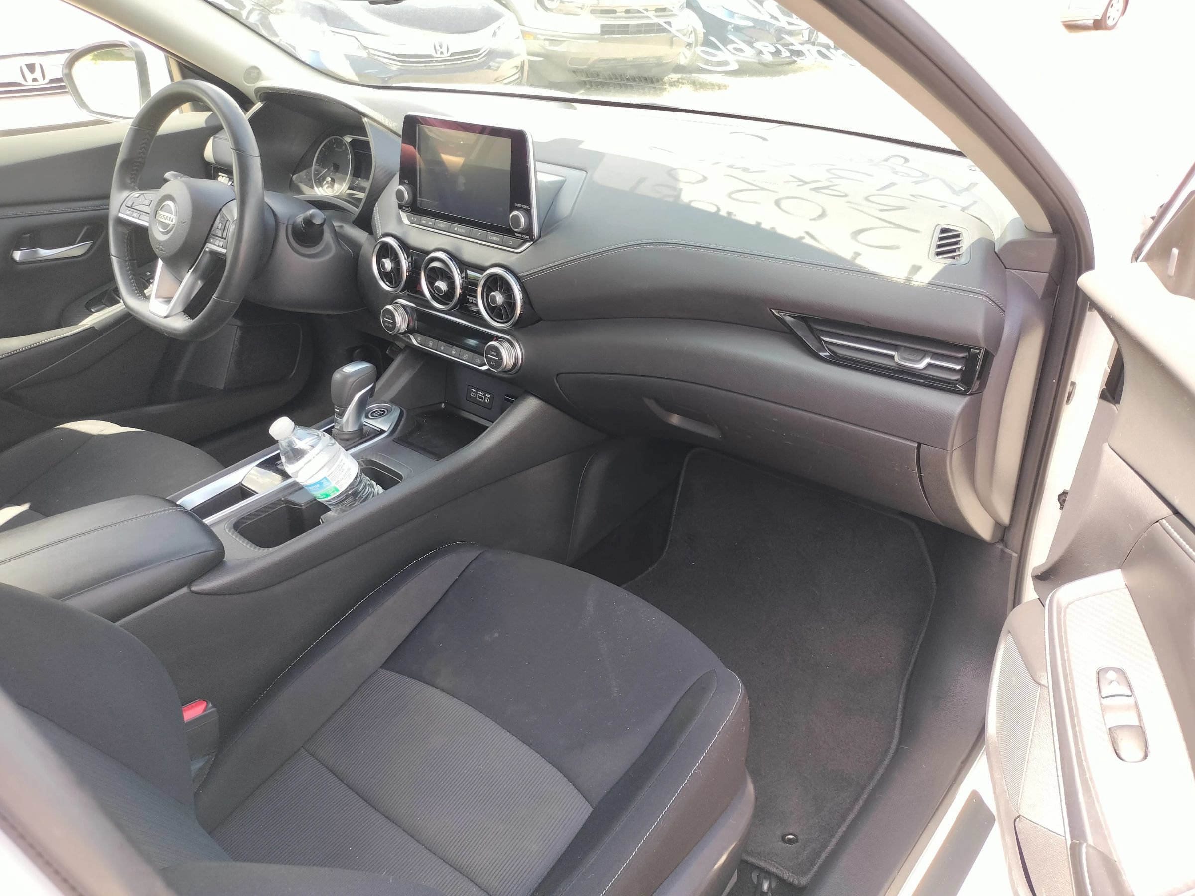 Used 2020 Nissan Sentra SV w/ Electronics Package FWD image 4