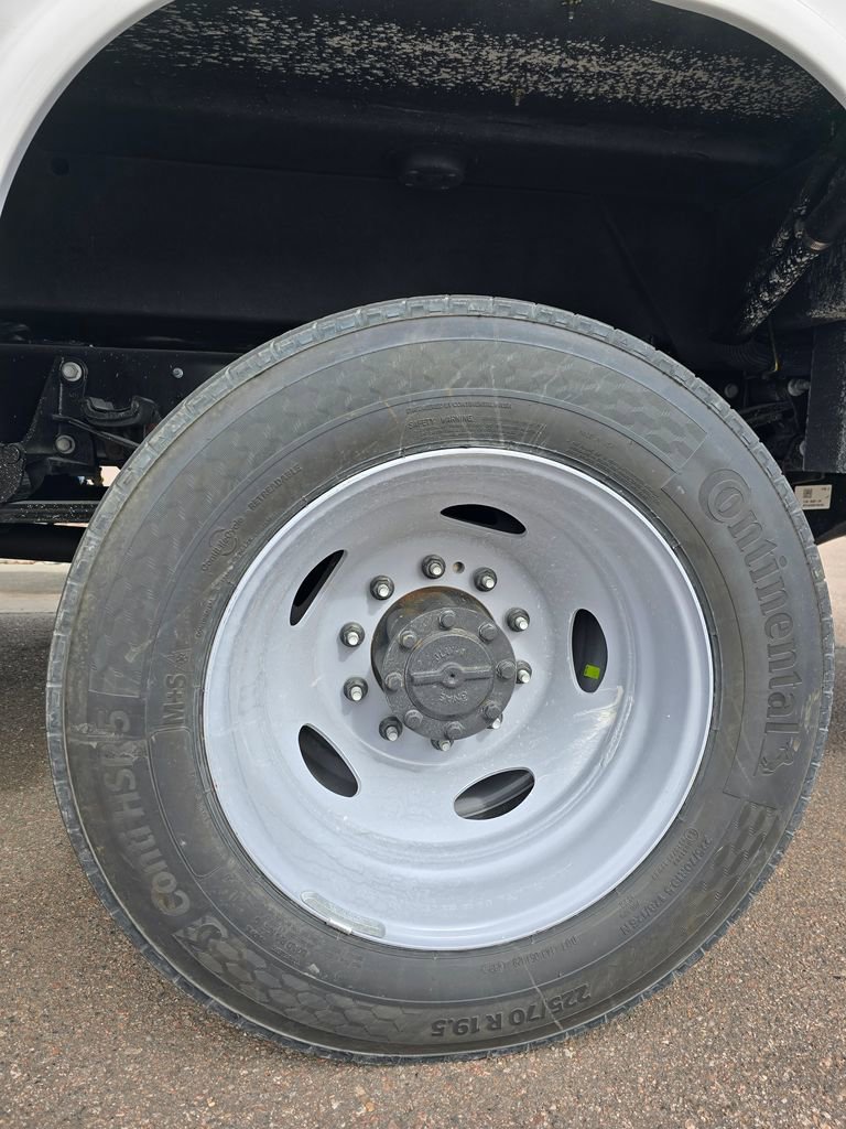 New 2026 Ford F550 4x4 Crew Cab image 20