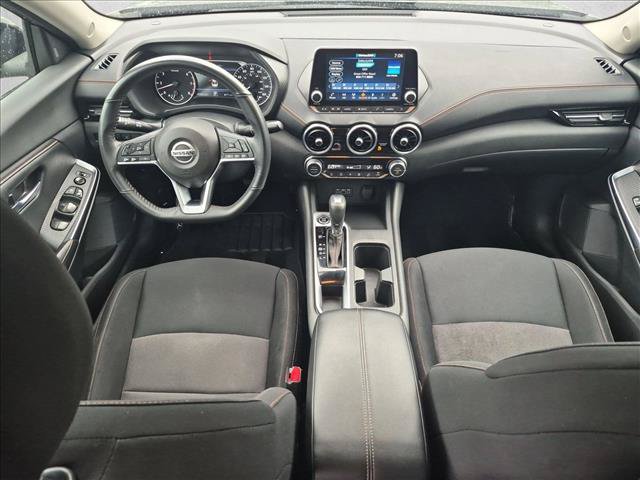 Used 2023 Nissan Sentra SR w/ Midnight Edition Package FWD image 16