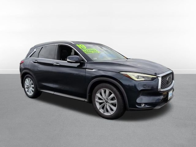 Used 2019 INFINITI QX50 Essential w/ Premium Heat Package video 3