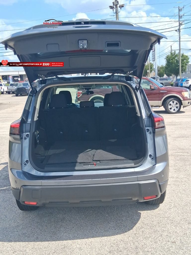Used 2024 Nissan Rogue S AWD/4WD image 20