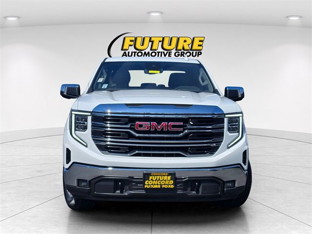 Used 2024 GMC Sierra 1500 SLT image 3