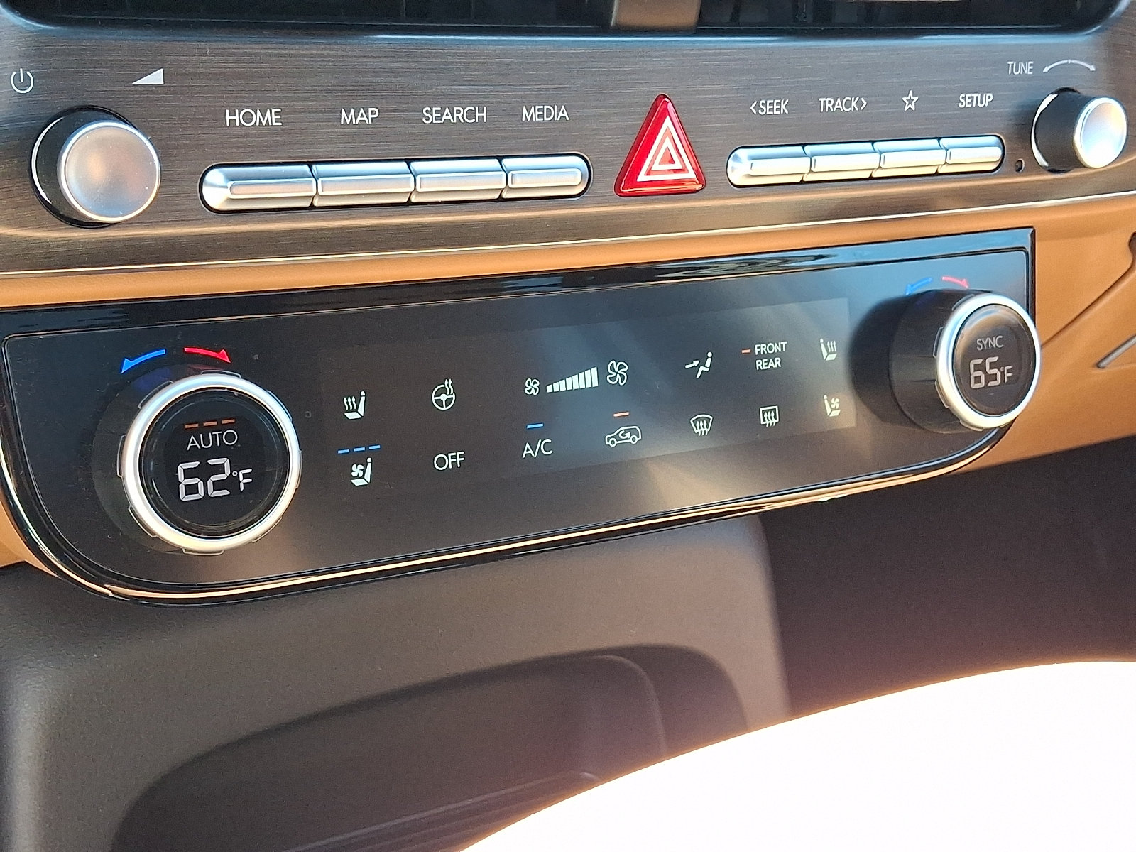 Used 2026 Hyundai Palisade Calligraphy AWD/4WD image 19