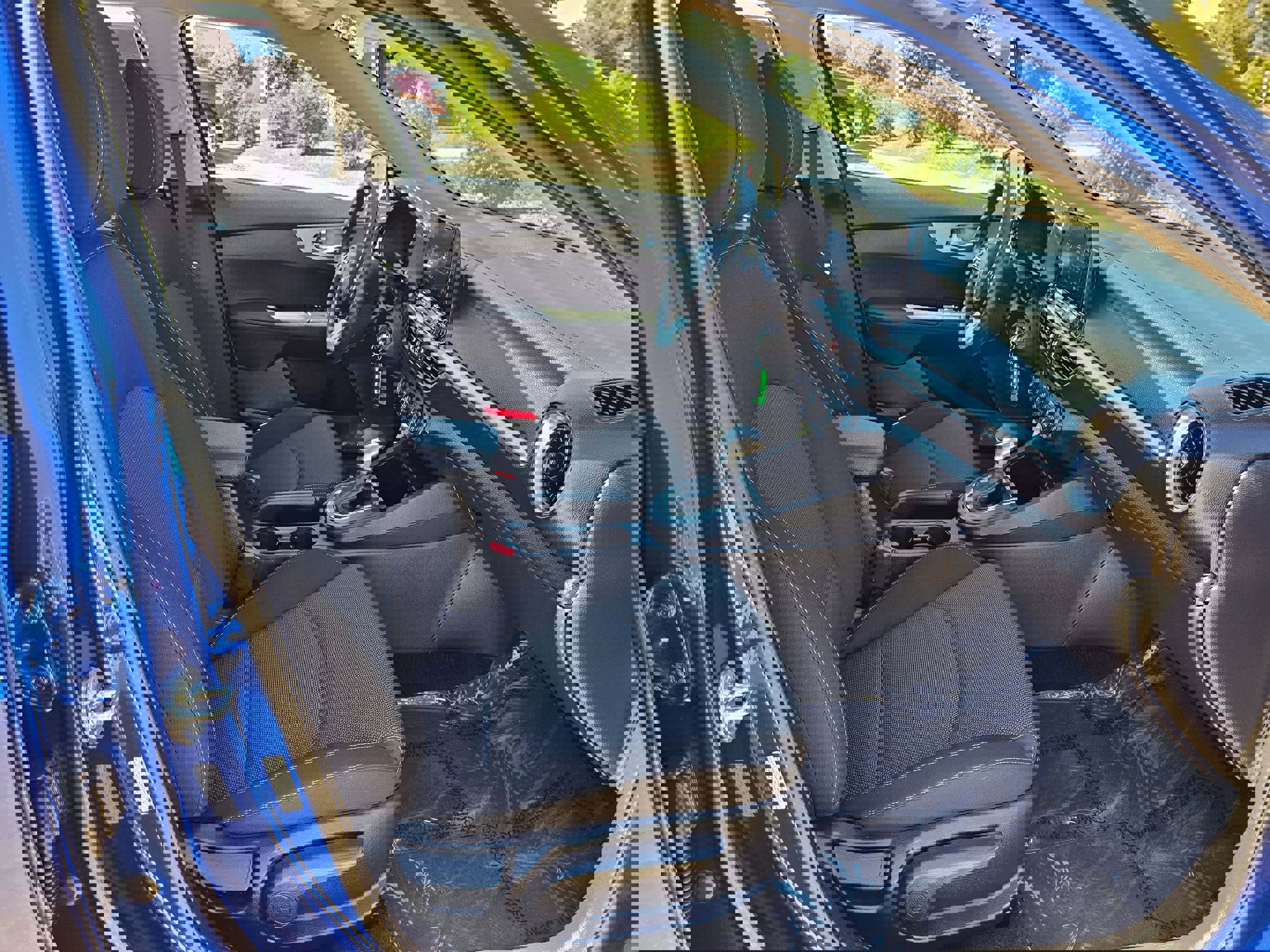 Used 2024 Kia Forte LXS image 33