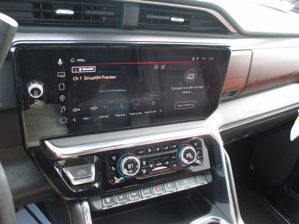 Used 2024 GMC Sierra 2500 Denali Ultimate w/ Max Trailering Package image 33