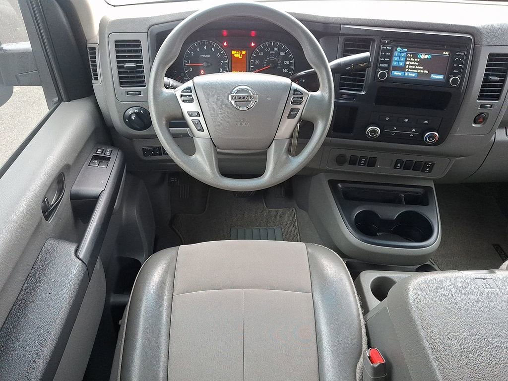 Used 2017 Nissan NV 3500 SV w/ SV Technology Package image 11