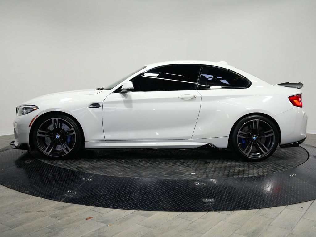 Used 2018 BMW M2 w/ Executive Package RWD image 4