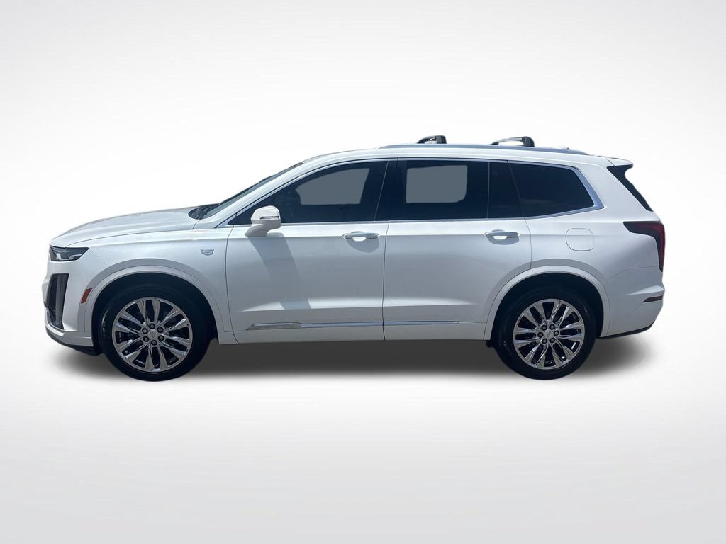 Used 2020 Cadillac XT6 Premium Luxury FWD image 2