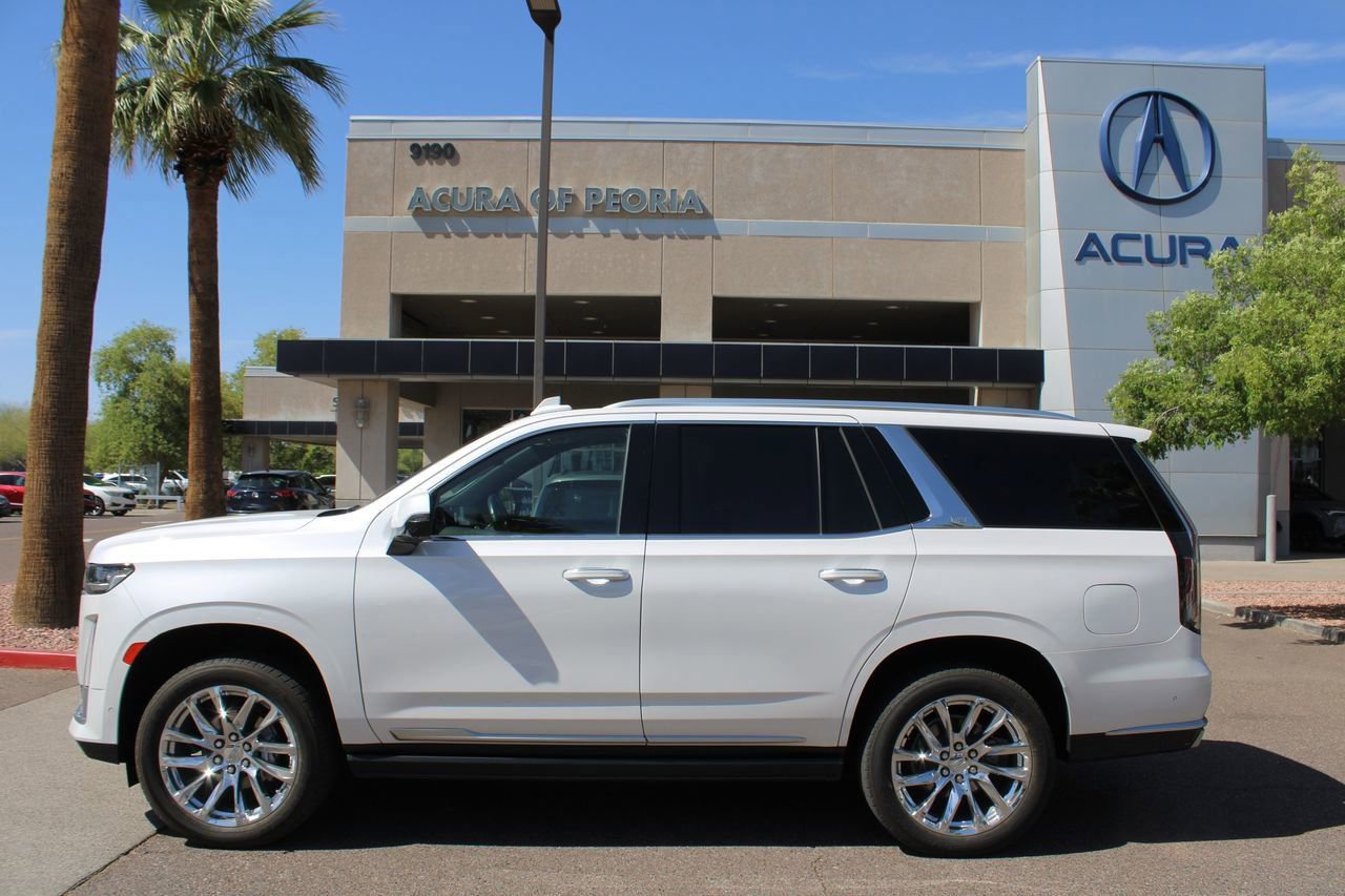 Used 2021 Cadillac Escalade Premium Luxury w/ Driver Assist Tech Package AWD/4WD image 2