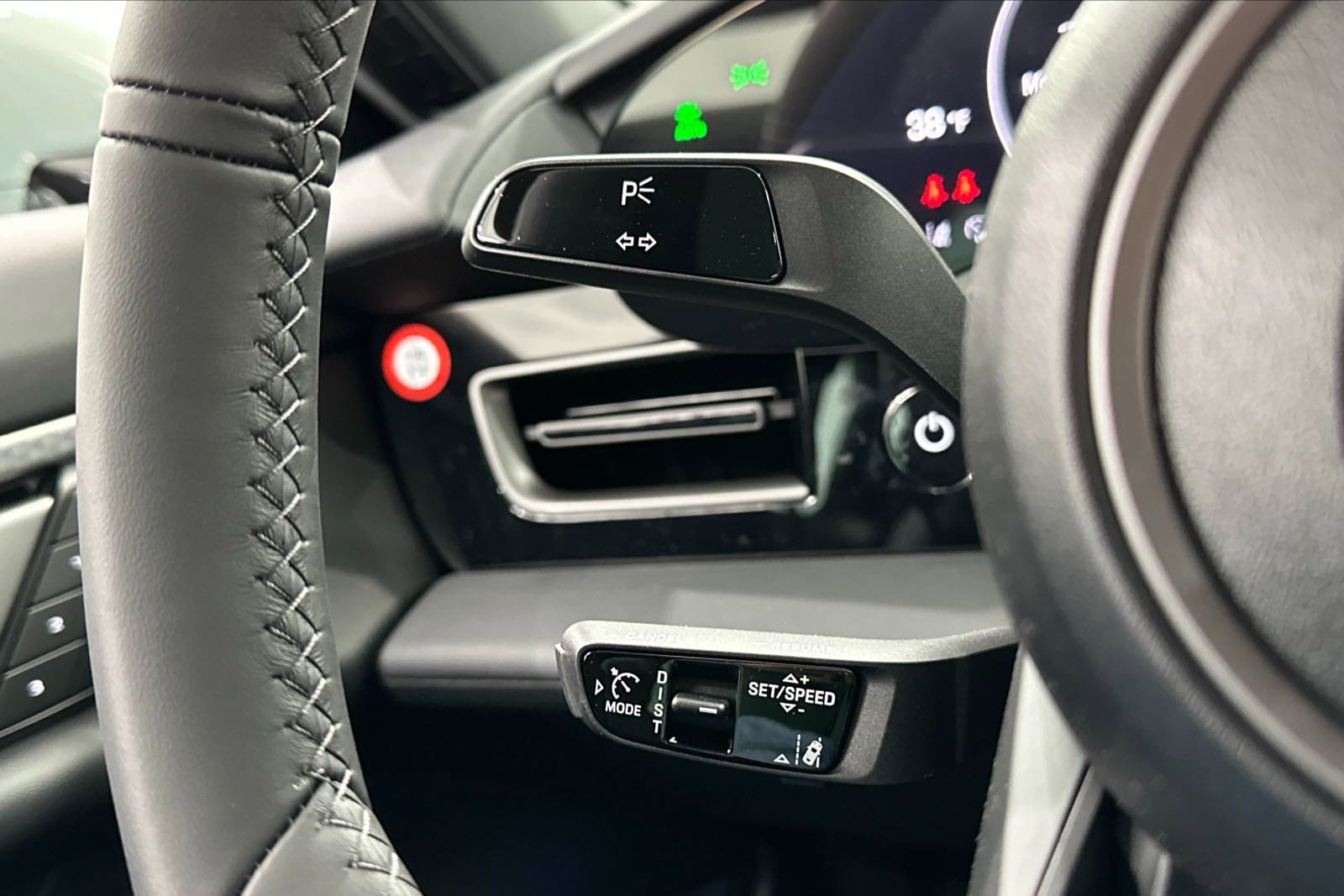 New 2025 Porsche Taycan 4S image 44