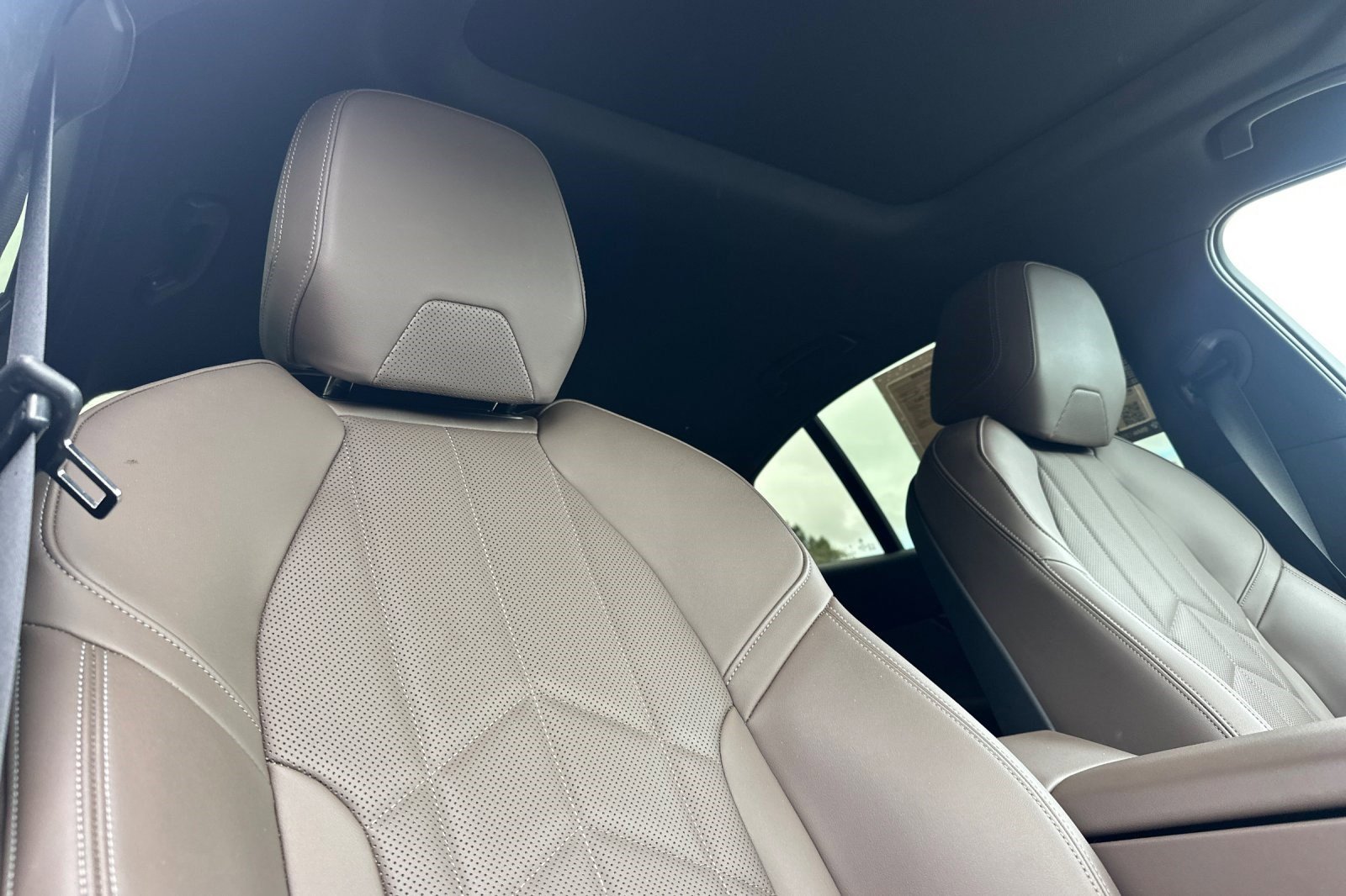 Certified 2024 BMW i5 eDrive40i w/ Premium Package image 20