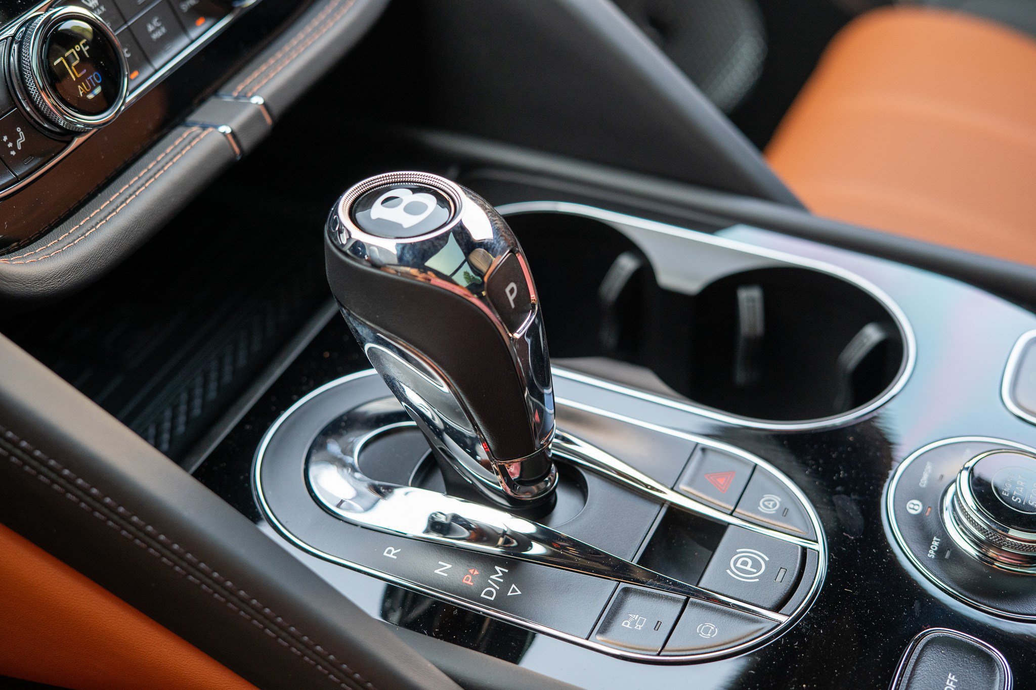 New 2026 Bentley Bentayga AWD/4WD image 18
