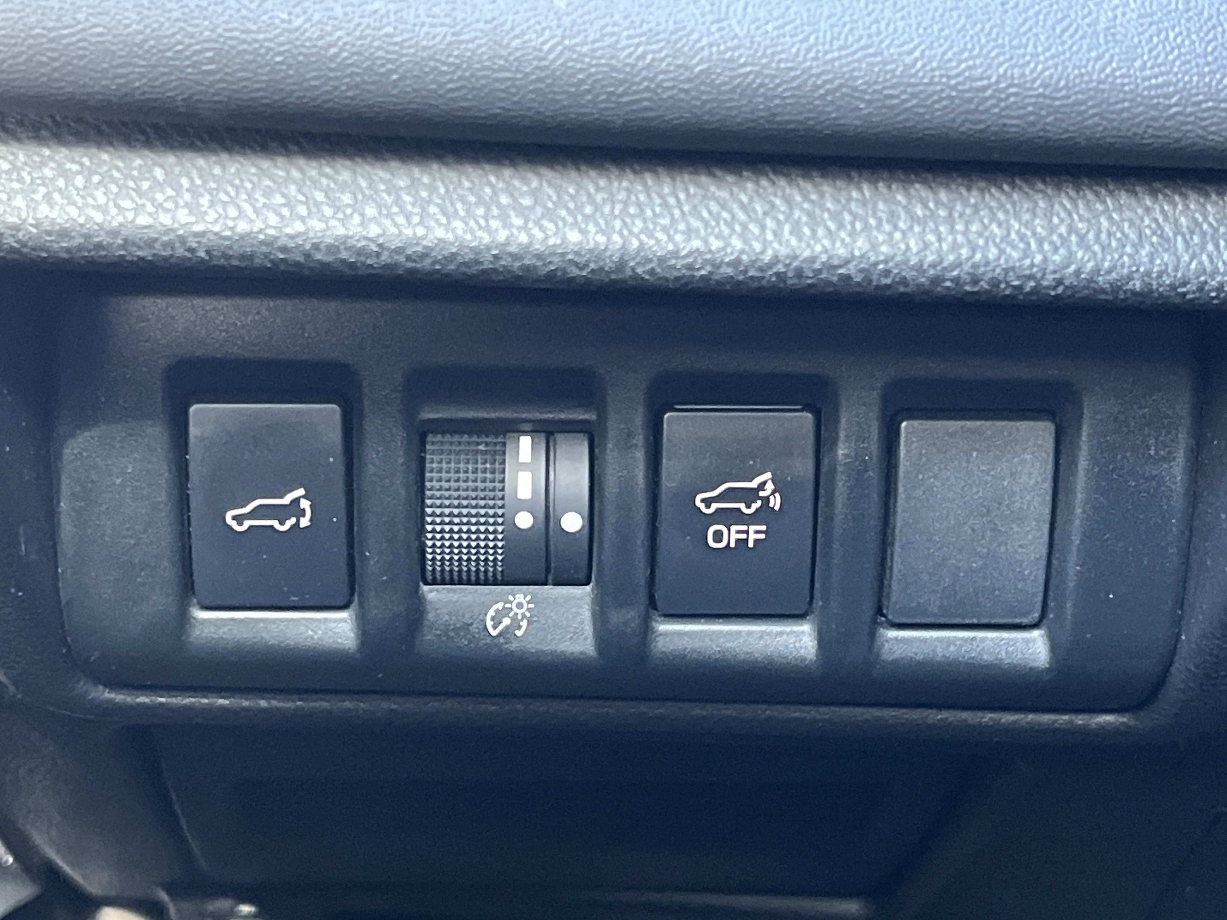 Used 2022 Subaru Outback Limited image 15