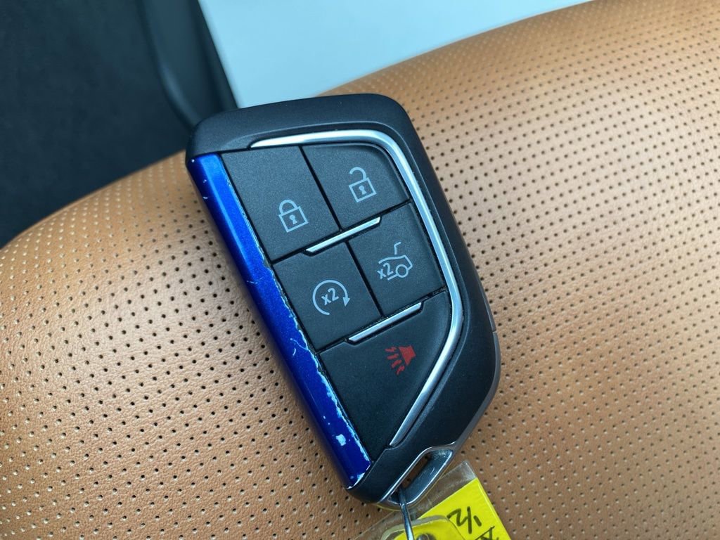 Used 2025 Cadillac CT5 V w/ Platinum Package image 33