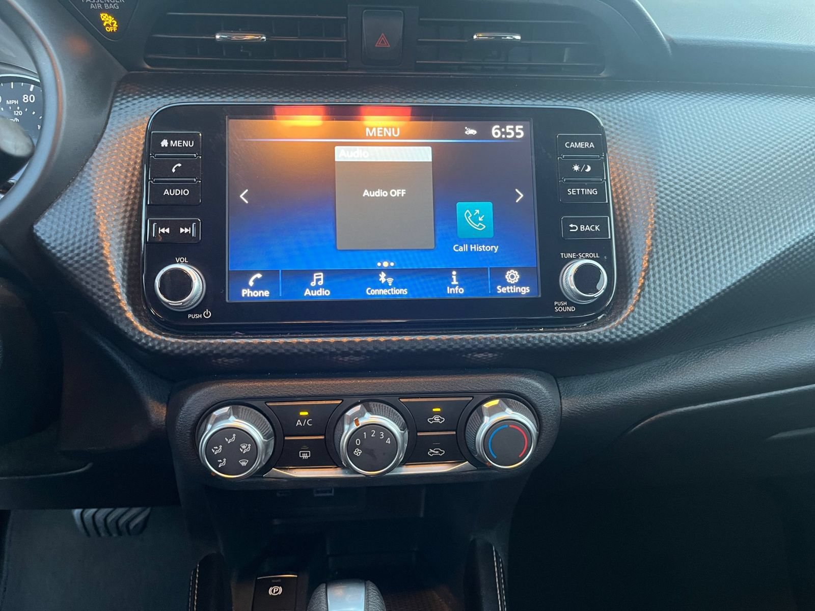 Used 2024 Nissan Kicks SV FWD image 17