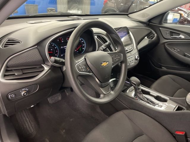 Used 2024 Chevrolet Malibu LT FWD image 15