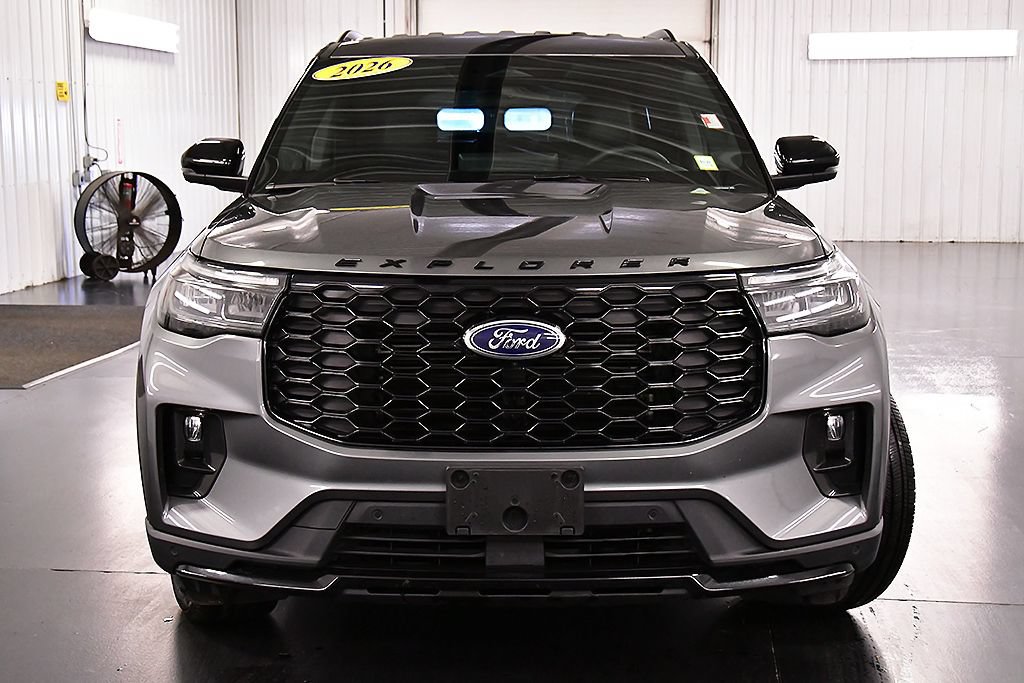 Used 2026 Ford Explorer ST-Line AWD/4WD image 2