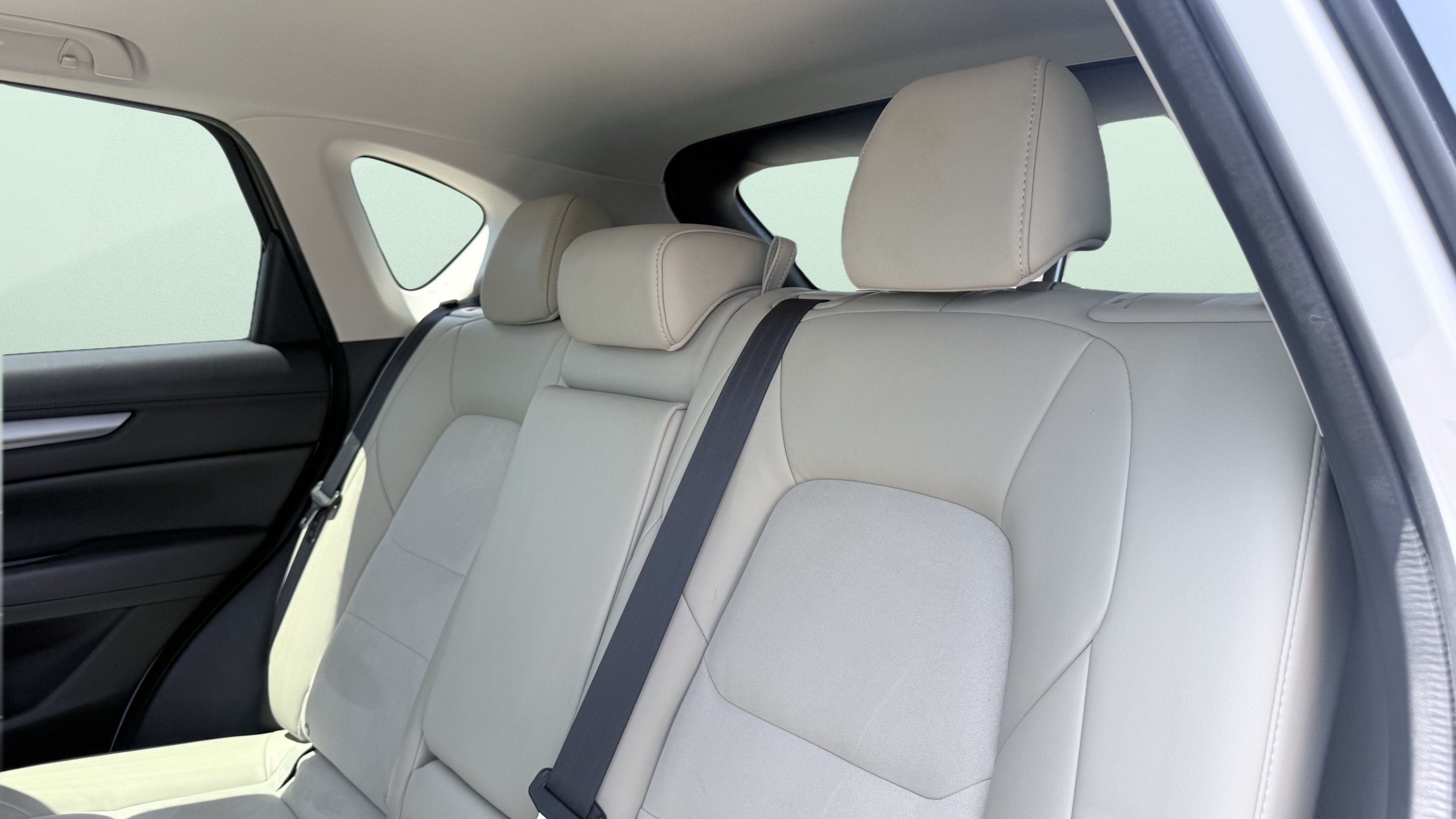 Used 2018 MAZDA CX-5 Touring w/ Preferred Equipment Package FWD image 31