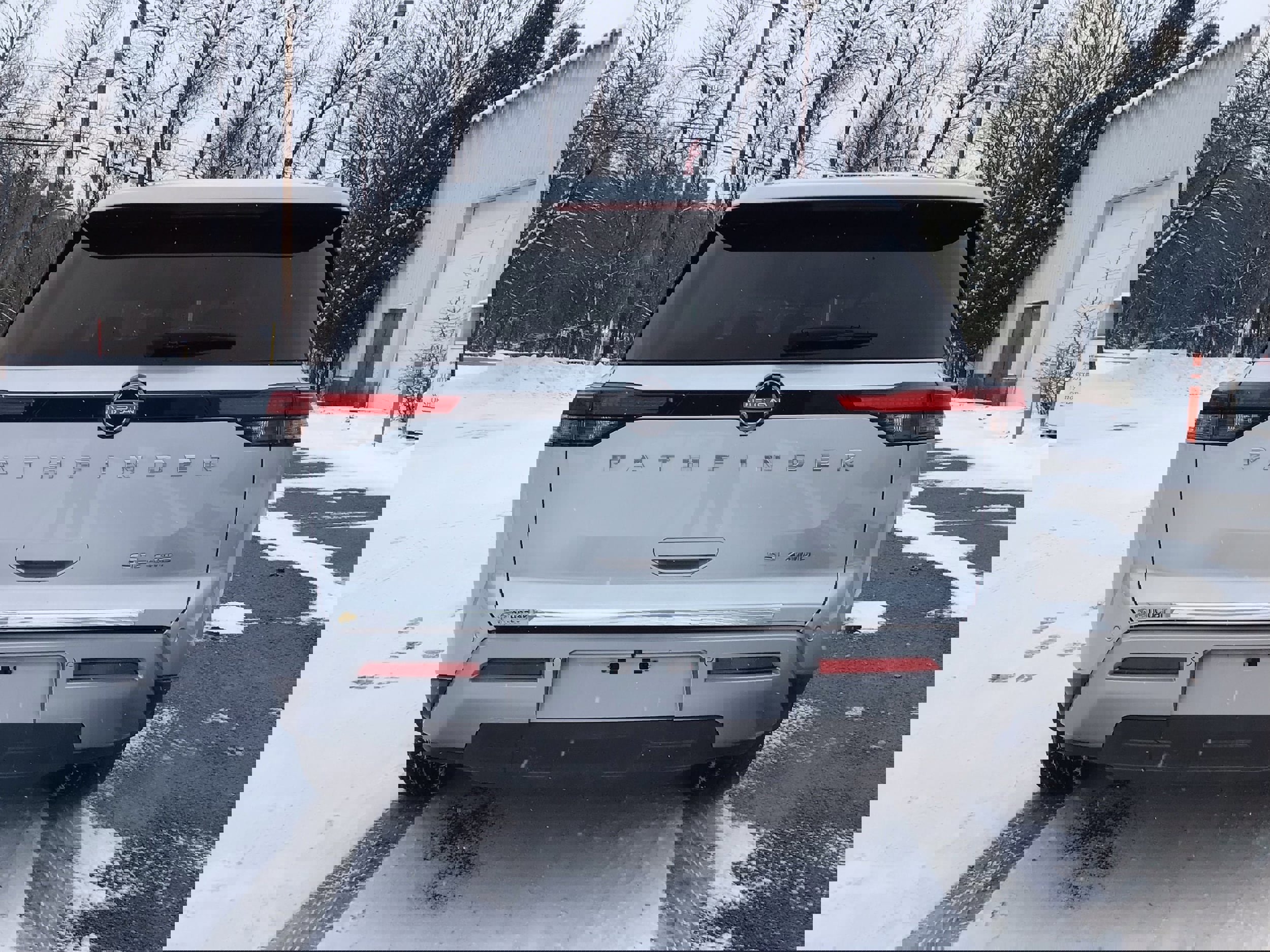 Used 2022 Nissan Pathfinder SL image 6