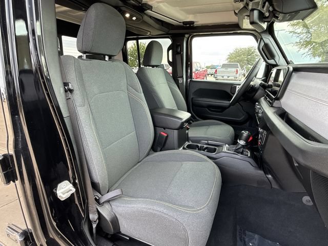 Used 2024 Jeep Gladiator Sport AWD/4WD image 28