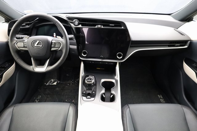 Used 2023 Lexus RZ 450e Premium w/ Technology Package image 14