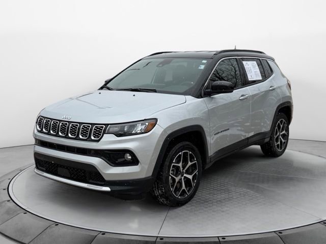 Used 2025 Jeep Compass Limited image 7
