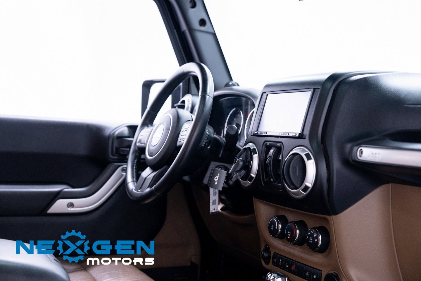 Used 2011 Jeep Wrangler Unlimited Rubicon image 56