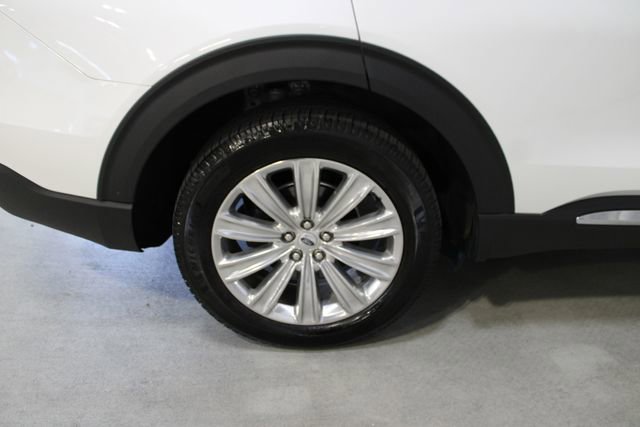 Used 2021 Ford Explorer Limited w/ Equipment Group 301A AWD/4WD image 38