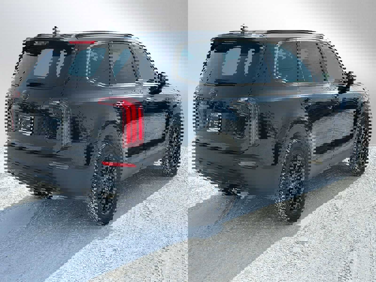 Used 2021 Kia Telluride EX w/ EX Premium Package image 3