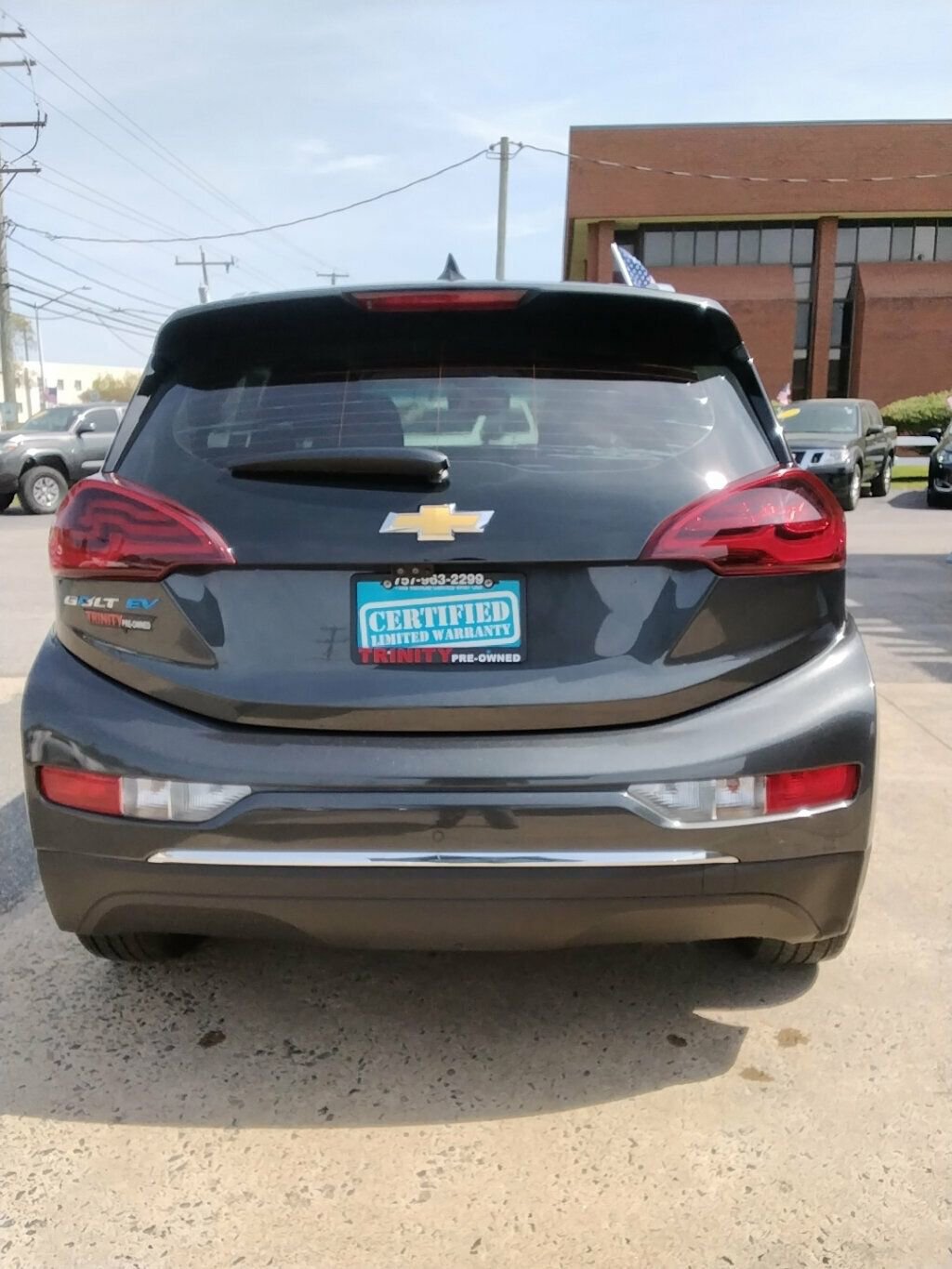 Used 2019 Chevrolet Bolt Premier w/ Infotainment Package image 3