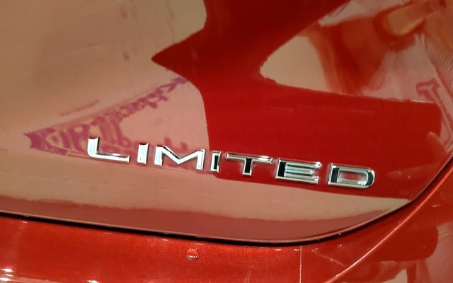 Used 2020 Toyota Avalon Limited w/ Advanced Safety Package image 46