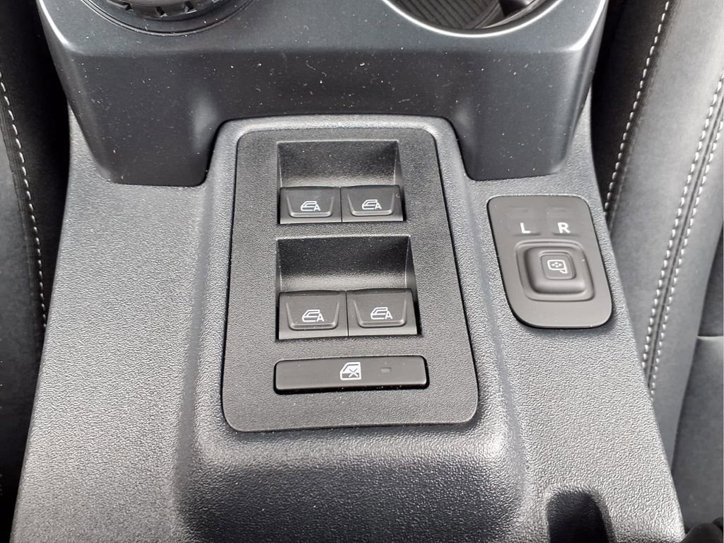 New 2026 Ford Bronco Big Bend w/ Black Diamond Package image 11