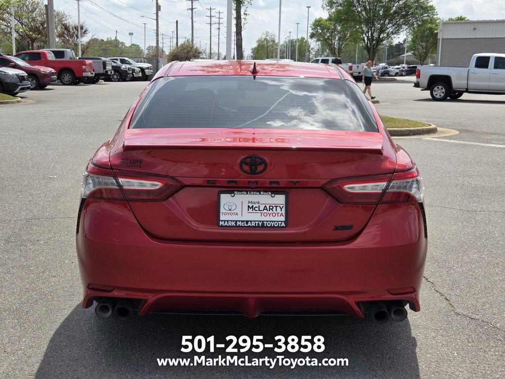 Used 2019 Toyota Camry XSE FWD image 4