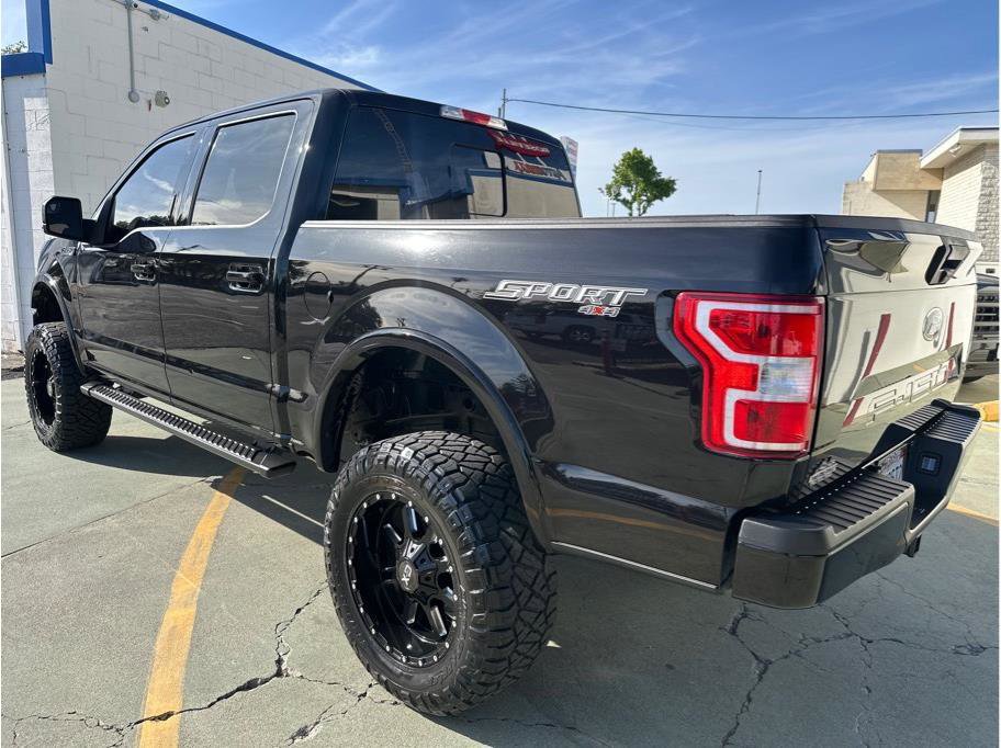 Used 2019 Ford F150 XLT w/ Equipment Group 302A Luxury AWD/4WD image 10