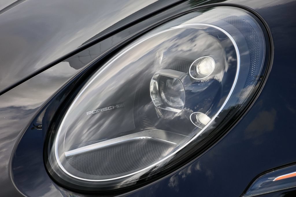 Used 2021 Porsche 911 Targa 4S AWD/4WD image 29