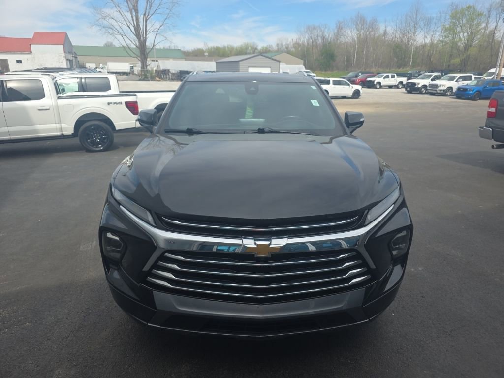 Used 2023 Chevrolet Blazer Premier w/ Driver Confidence II Package image 3