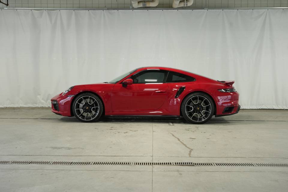 Used 2023 Porsche 911 Turbo image 2