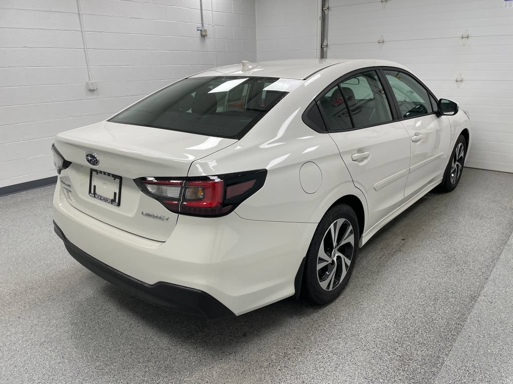 Used 2025 Subaru Legacy Premium AWD/4WD image 11