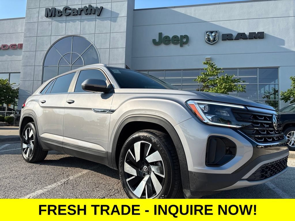 Used 2026 Volkswagen Atlas Cross Sport SE AWD/4WD image 1