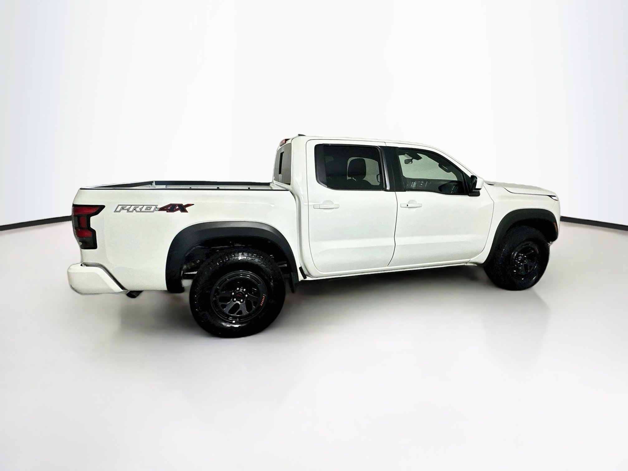 Used 2026 Nissan Frontier PRO-4X AWD/4WD image 10